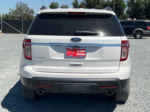 Used 2014 Ford Explorer Limited w/ Equipment Group 301A FWD image 8