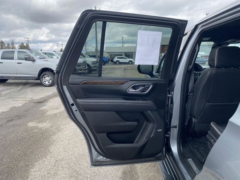 Used 2023 Chevrolet Tahoe Premier AWD/4WD image 29