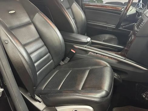 Used 2008 Mercedes-Benz ML 63 AMG 4MATIC image 26