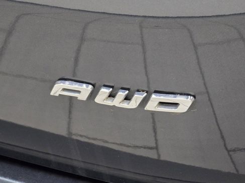 Used 2022 Ford Edge Titanium w/ Equipment Group 301A image 18