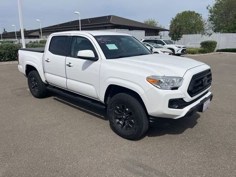 Used 2021 Toyota Tacoma SR w/ SR Convenience Package image 1
