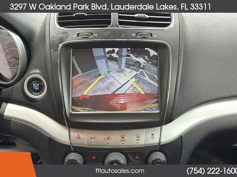 Used 2012 Dodge Journey Crew w/ Driver Convenience Group FWD image 15