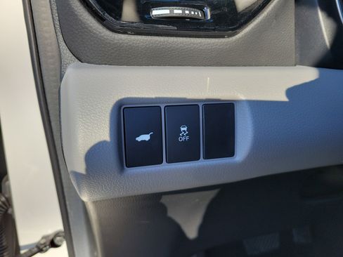 Used 2025 Honda Pilot EX-L image 35