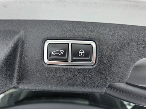 Certified 2021 Kia Sorento EX image 11