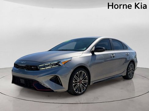 Used 2023 Kia Forte GT FWD image 7
