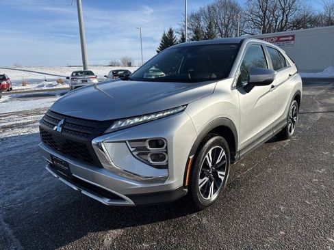 Used 2024 Mitsubishi Eclipse Cross SE image 4