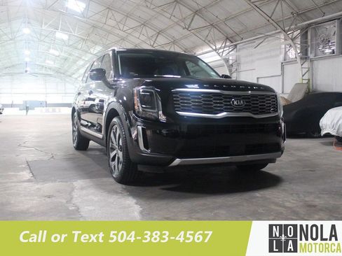 Used 2020 Kia Telluride EX w/ EX Premium Package image 6