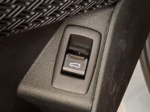 Used 2025 BMW X2 M35i image 24