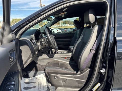 Used 2022 Dodge Durango GT image 12