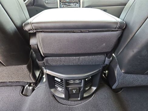 Used 2024 RAM 2500 Laramie image 22