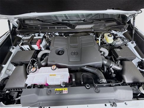 New 2026 Toyota Tundra SR5 image 28