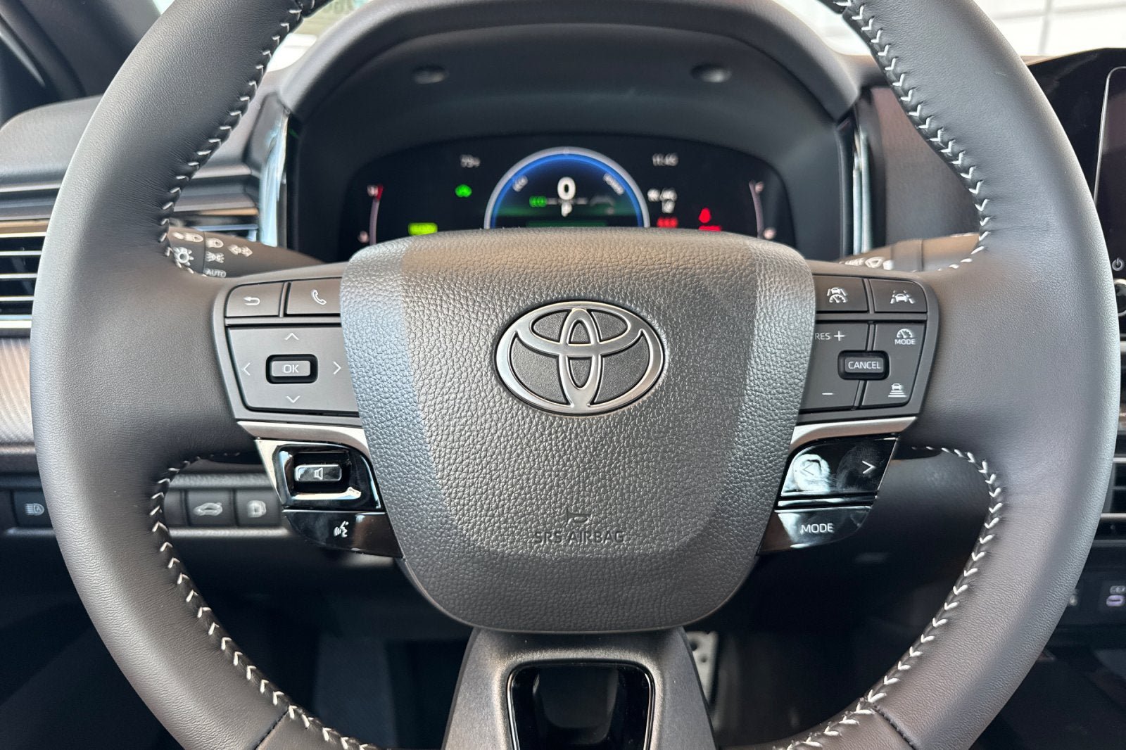 New 2026 Toyota Camry SE FWD image 25