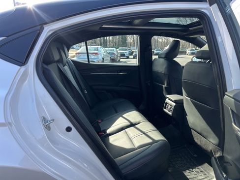 Used 2025 Toyota Camry XSE image 16