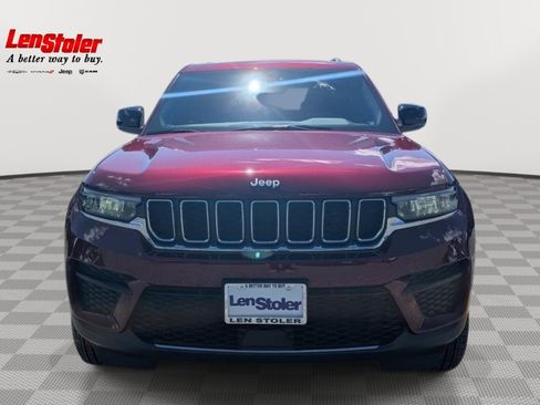 Used 2025 Jeep Grand Cherokee Laredo X w/ Luxury Tech Group I AWD/4WD image 8