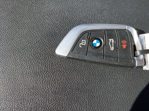 Used 2020 BMW 330i xDrive Sedan w/ Convenience Package AWD/4WD image 33
