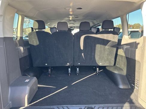 Certified 2023 Ford Transit 350 XLT image 11