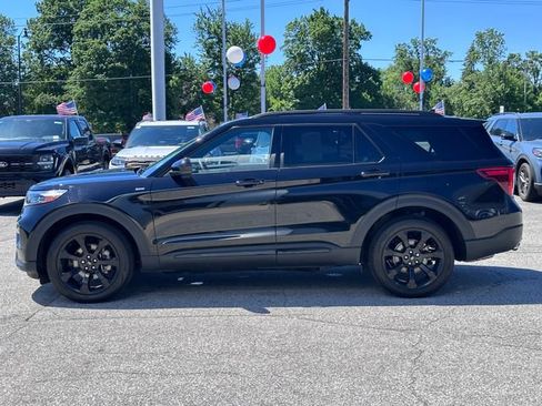 Certified 2024 Ford Explorer ST-Line w/ Class IV Trailer Tow Package AWD/4WD image 4