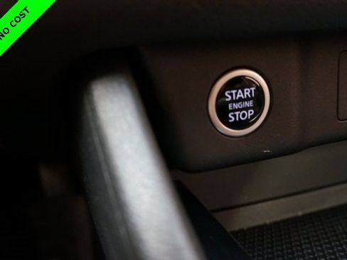 Certified 2022 Nissan Rogue S image 24