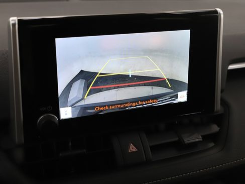 Used 2025 Toyota RAV4 LE image 21