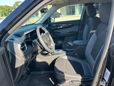 New 2026 Chevrolet TrailBlazer LT FWD image 15