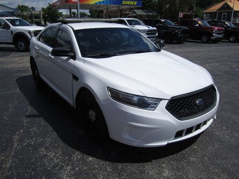 Used 2019 Ford Taurus Police Interceptor AWD image 5
