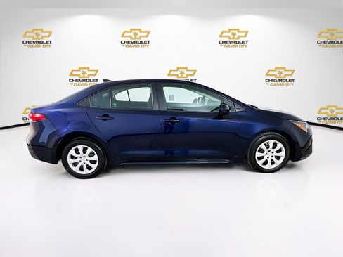 Used 2023 Toyota Corolla LE image 8