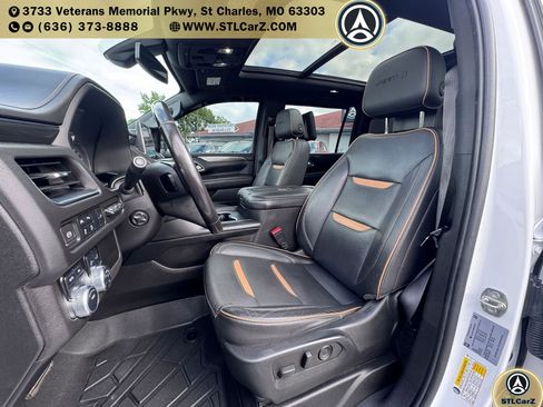 Used 2021 GMC Yukon XL AT4 w/ Rear Media and Nav Package AWD/4WD image 6