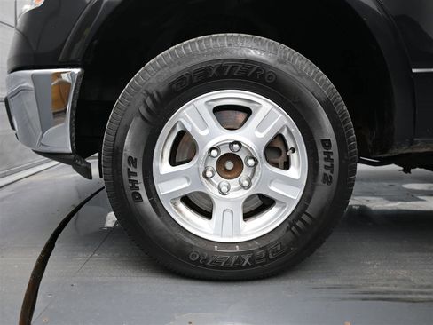 Used 2010 Ford F150 Lariat image 21