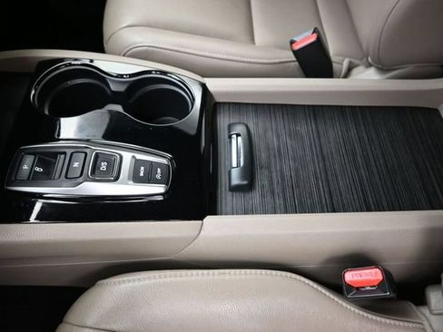 Used 2019 Honda Pilot Touring image 20