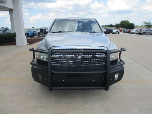 Used 2015 RAM 1500 Lone Star RWD image 9