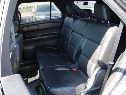 Used 2021 Ford Explorer 4WD Police Interceptor image 13