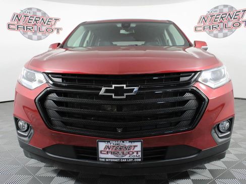 Used 2021 Chevrolet Traverse RS w/ LPO, Floor Liner Package AWD/4WD image 2