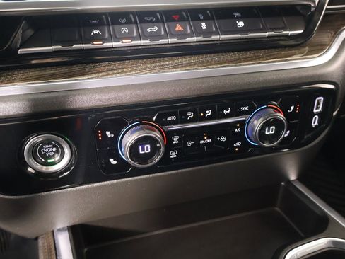 Used 2023 Chevrolet Silverado 1500 RST RWD image 8