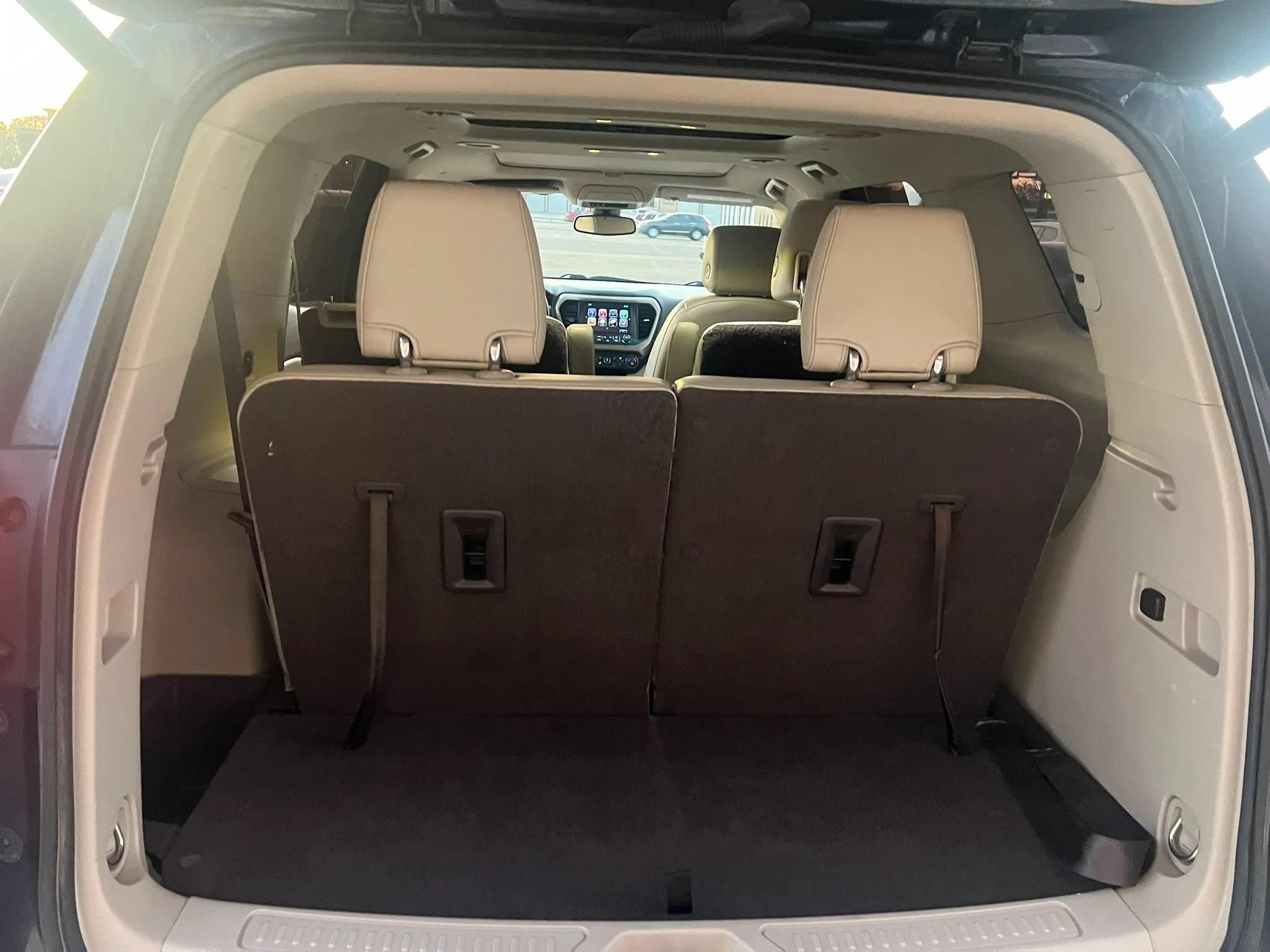 Used 2019 GMC Acadia Denali w/ Technology Package AWD/4WD image 14