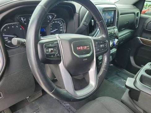Used 2021 GMC Sierra 1500 SLE w/ X31 Off-Road Package AWD/4WD image 16