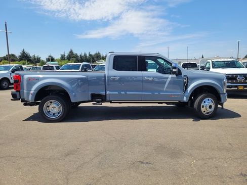 New 2026 Ford F450 Platinum AWD/4WD image 4