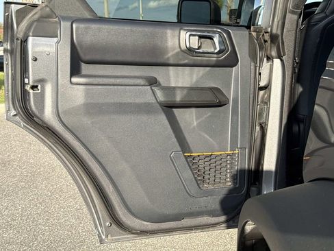 Used 2024 Ford Bronco Badlands w/ Sasquatch Package image 15