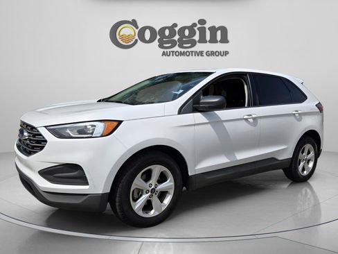 Used 2020 Ford Edge SE FWD image 1