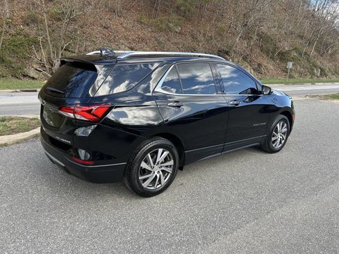 Used 2023 Chevrolet Equinox Premier image 8