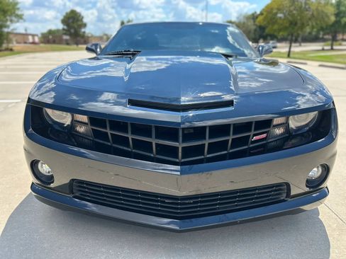 Used 2011 Chevrolet Camaro SS w/ RS Package RWD image 3