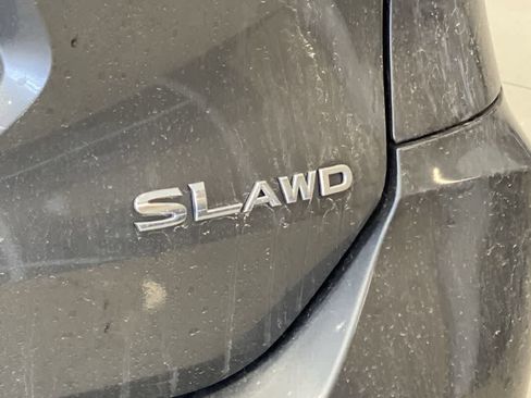 Used 2019 Nissan Rogue SL AWD/4WD image 12