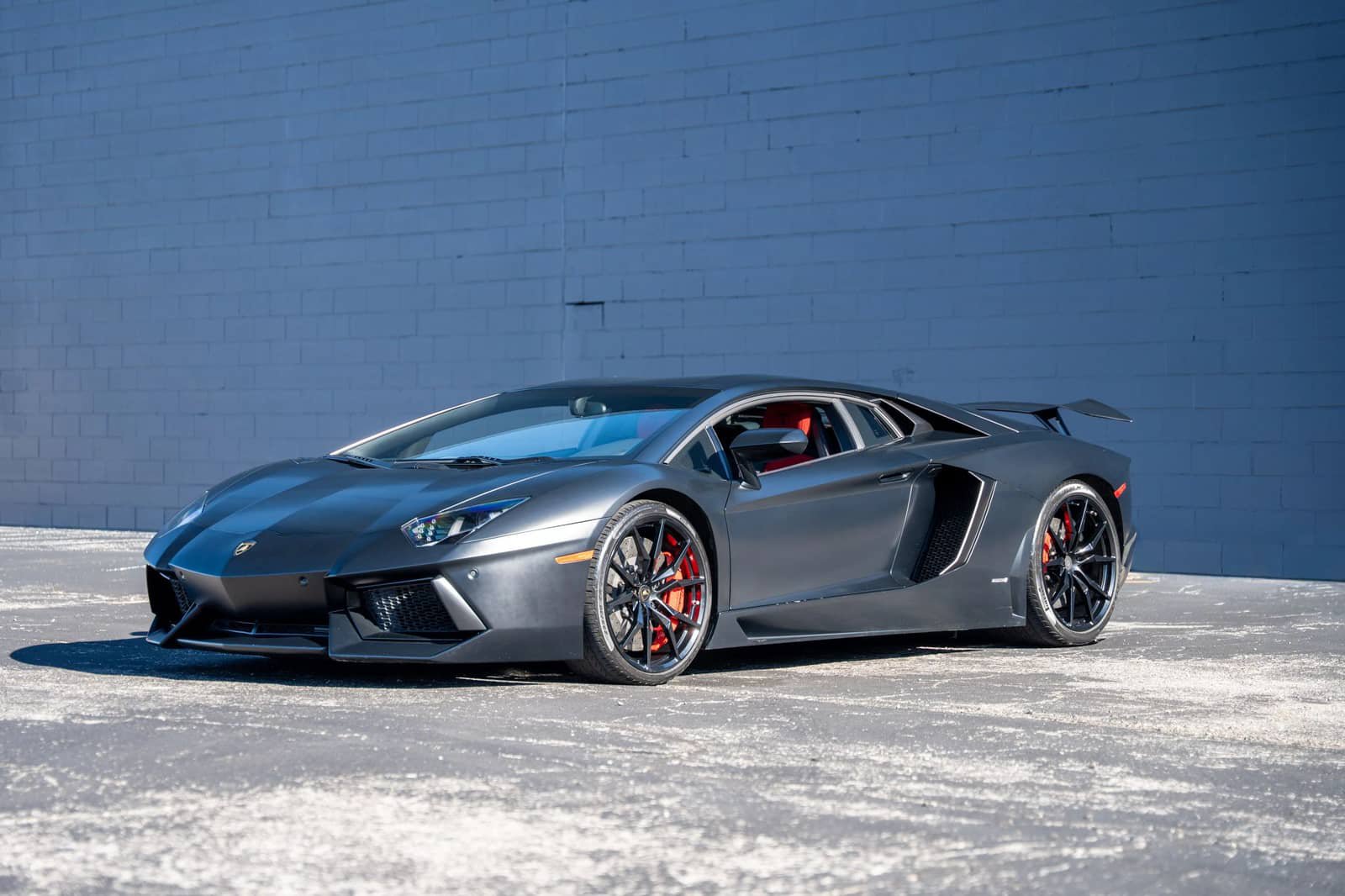 Used 2012 Lamborghini Aventador LP 700-4 AWD/4WD image 1