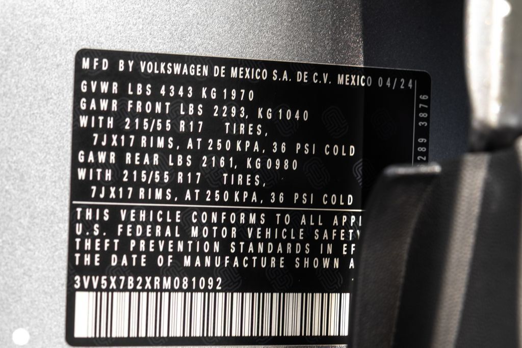Certified 2024 Volkswagen Taos S FWD image 36