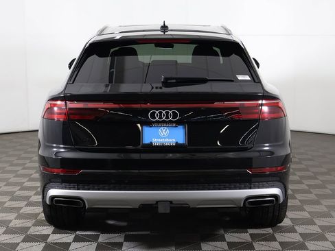 Used 2024 Audi Q8 Premium Plus image 14