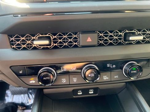 New 2025 Honda Accord SE image 15