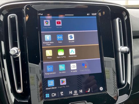 Used 2023 Volvo XC40 Recharge Ultimate image 36