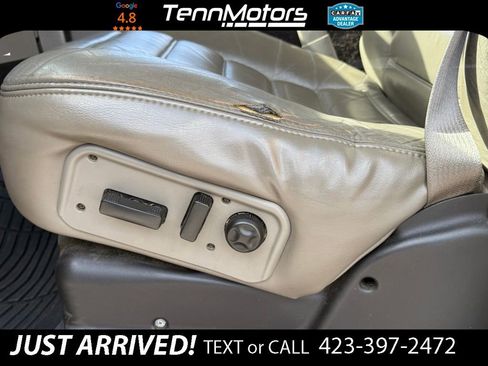 Used 2004 HUMMER H2 w/ Preferred Equipment Group AWD/4WD image 12