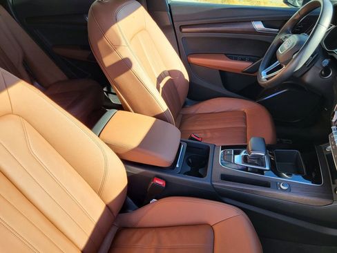 Certified 2022 Audi Q5 2.0T Premium image 12