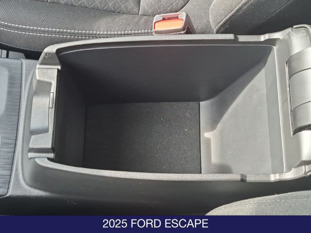Used 2025 Ford Escape Active FWD image 15