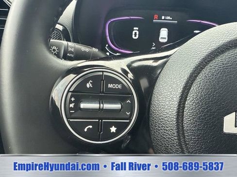 Used 2023 Kia Soul EX FWD image 31